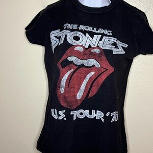 100% cotton Rolling Stones Black and Red Short Sleeve Tee